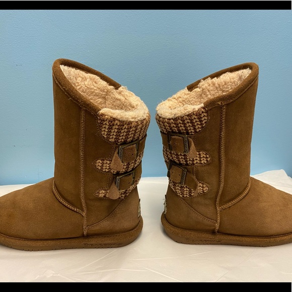 BearPaw Other - BearPaw 🐻 BOSHIE Light Brown SUEDE Girls Boots